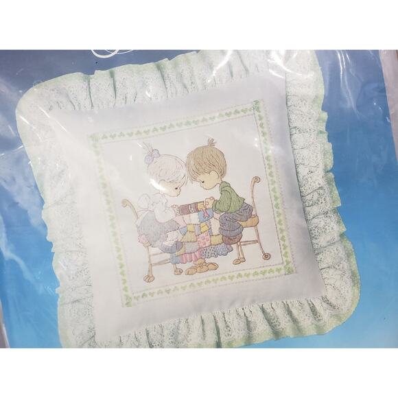 Vintage Precious Moments Crewel Pillow Kit GOD BLESS OUR HOME first home gift - Picture 2 of 6